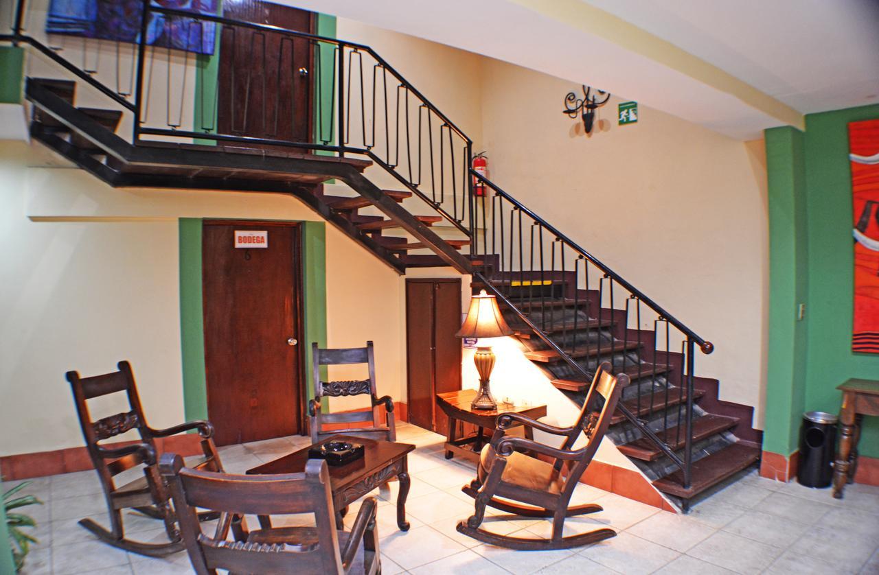 Hotel Plaza Cosiguina Chinandega Bagian luar foto